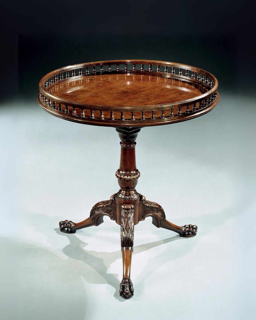 A GEORGE II CARVED MAHOGANY TRIPOD TABLE, English, circa 1745