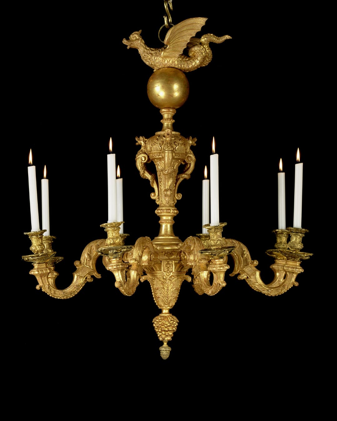 A QUEEN ANNE GILTWOOD AND GILT-METAL CHANDELIER, English, circa 1710