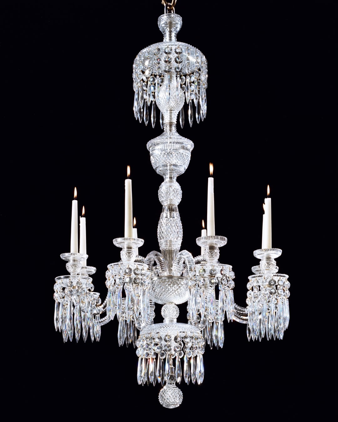 A GEORGE IV CUT GLASS CHANDELIER ATTRIBUTED TO F. & C. OSLER, English, circa 1820