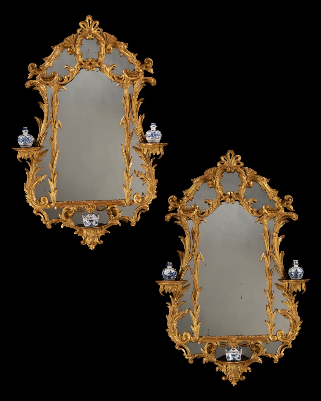 A PAIR OF GEORGE III GILTWOOD MIRRORS WITH BRACKETS, English, circa 1770