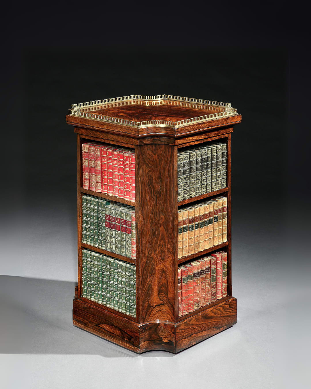 A REGENCY ROSEWOOD BOOKCASE, English, circa 1815