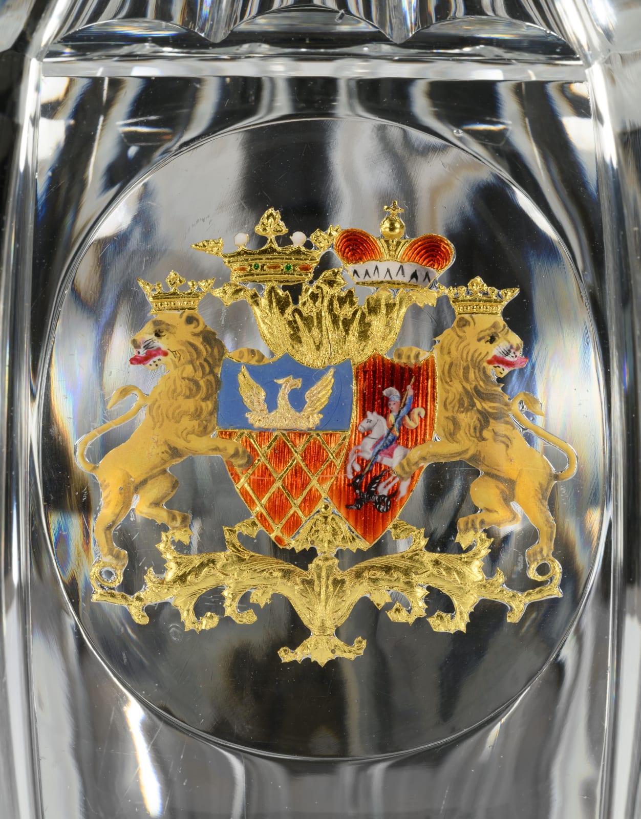 THE NARYSHKIN CZETWERTYNSKA DECANTERS, Russian, circa 1815