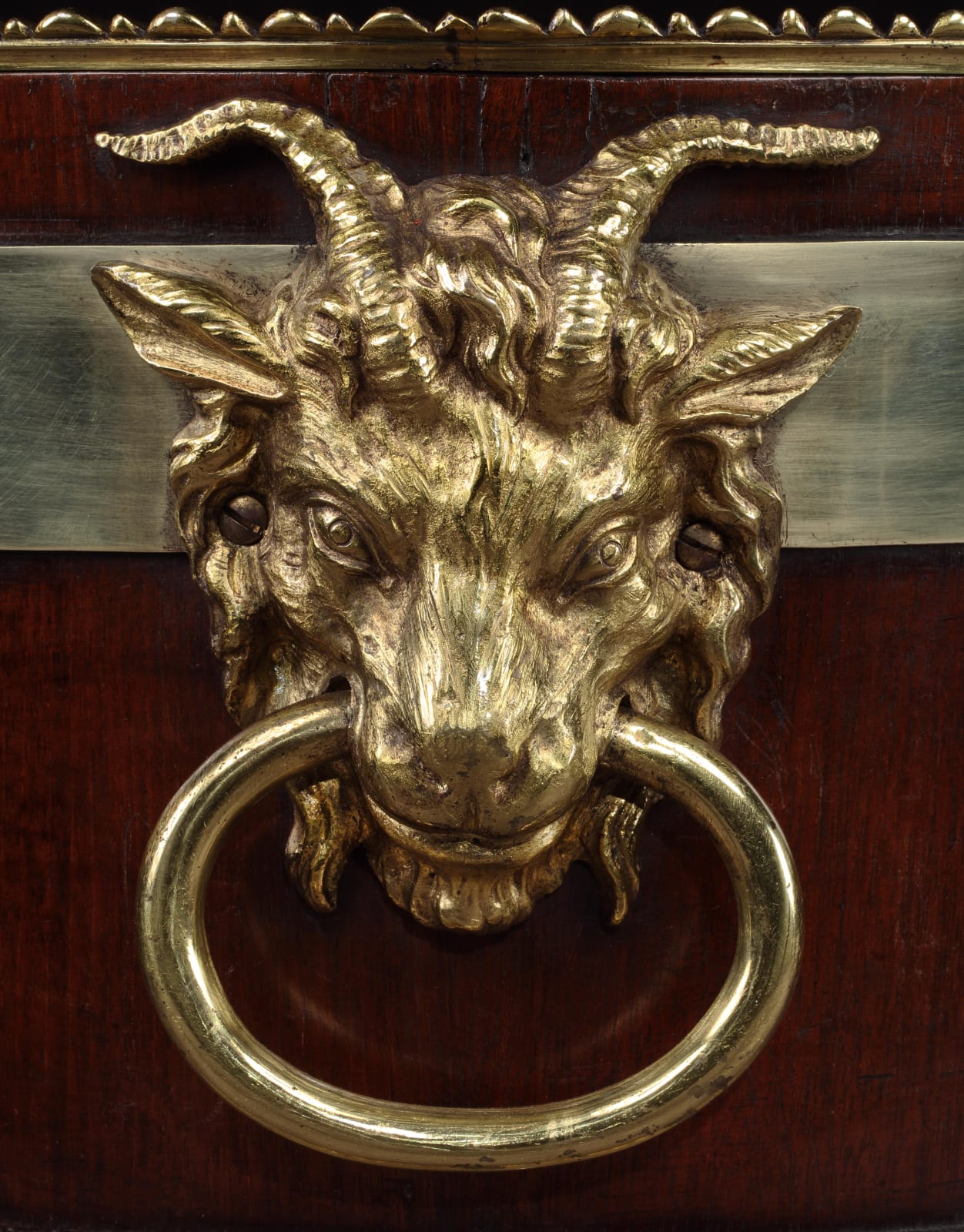 THE ELVEDEN HALL WINE COOLER, English, circa 1770