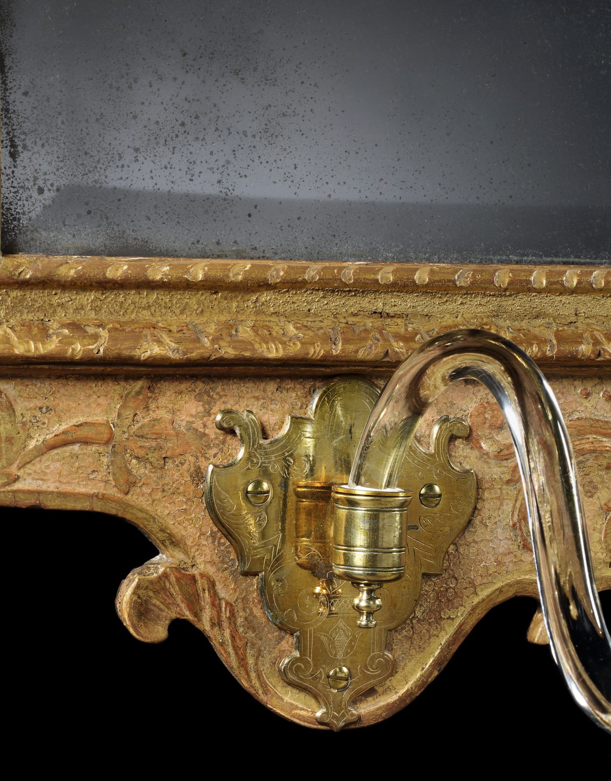 A GEORGE I GESSO MIRROR GIRANDOLE, English, 1723