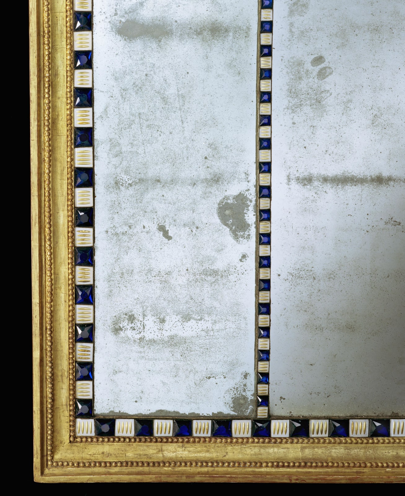 AN IRISH GEORGE III MIRROR, Irish, circa 1790