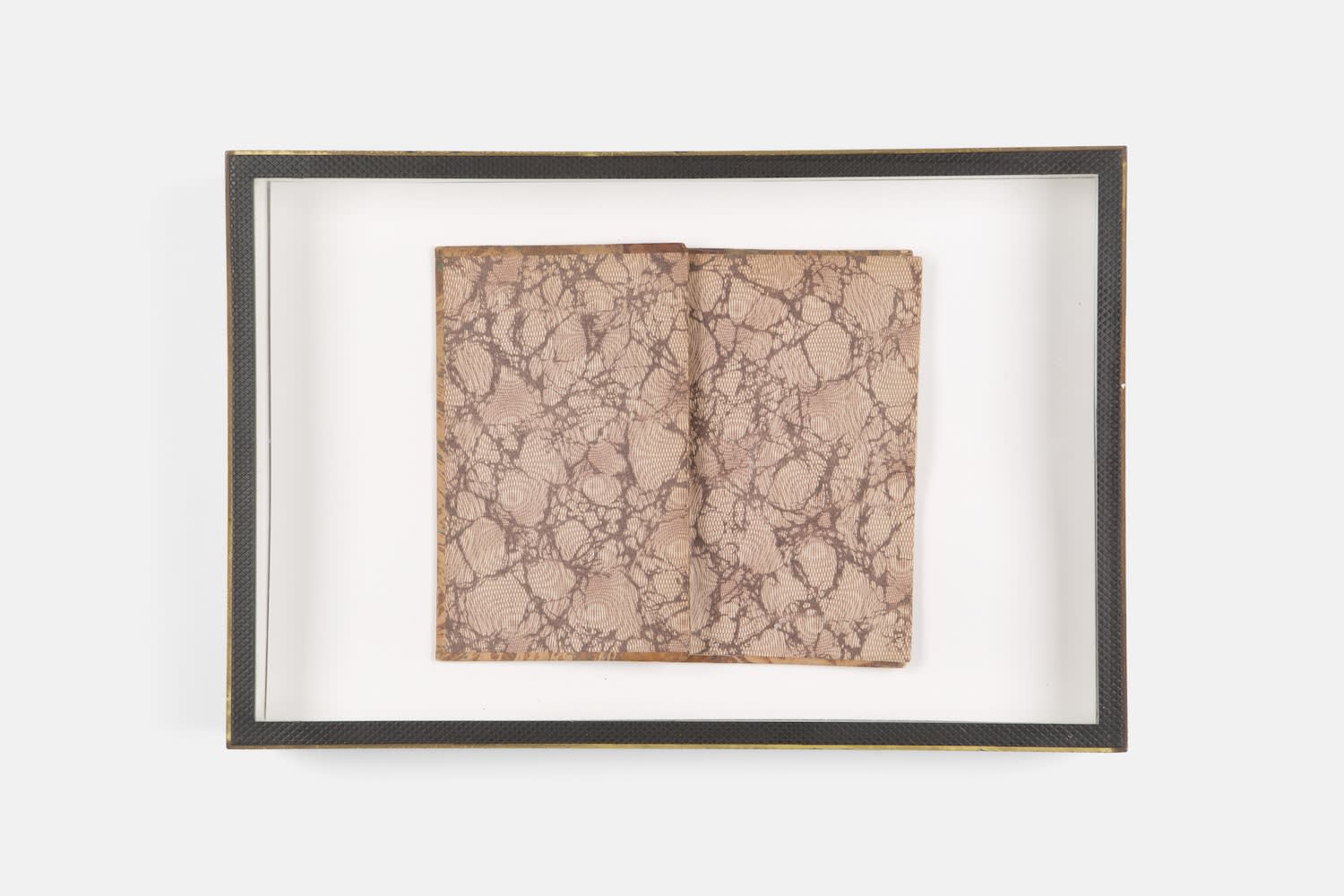 Lina Ben Rejeb , Couverture Muette No. VI, 2019