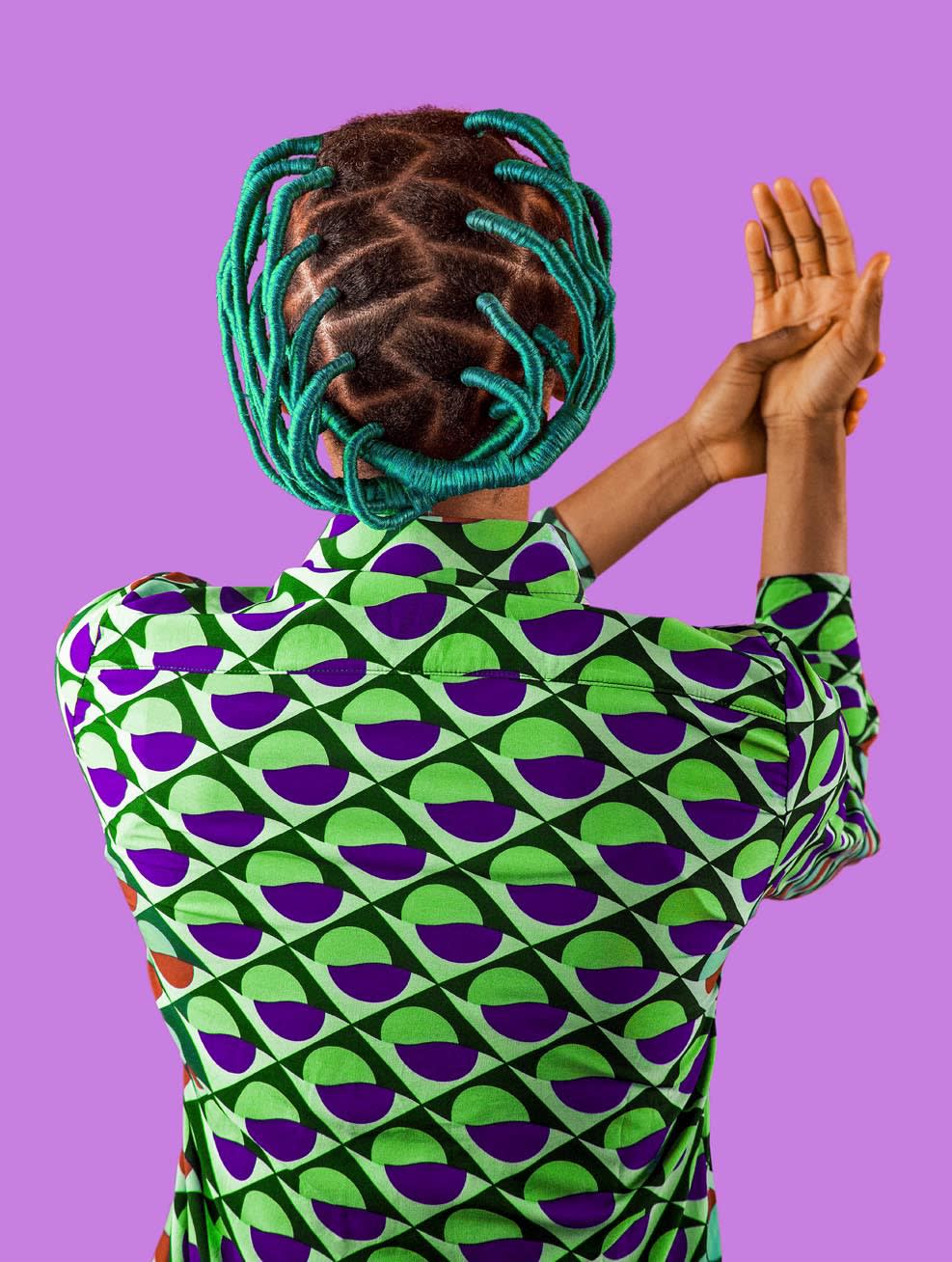 Medina Dugger, Jade Brush de la série CHROMA: une ode à J.D. ‘Okhai Ojeikere’, 2017