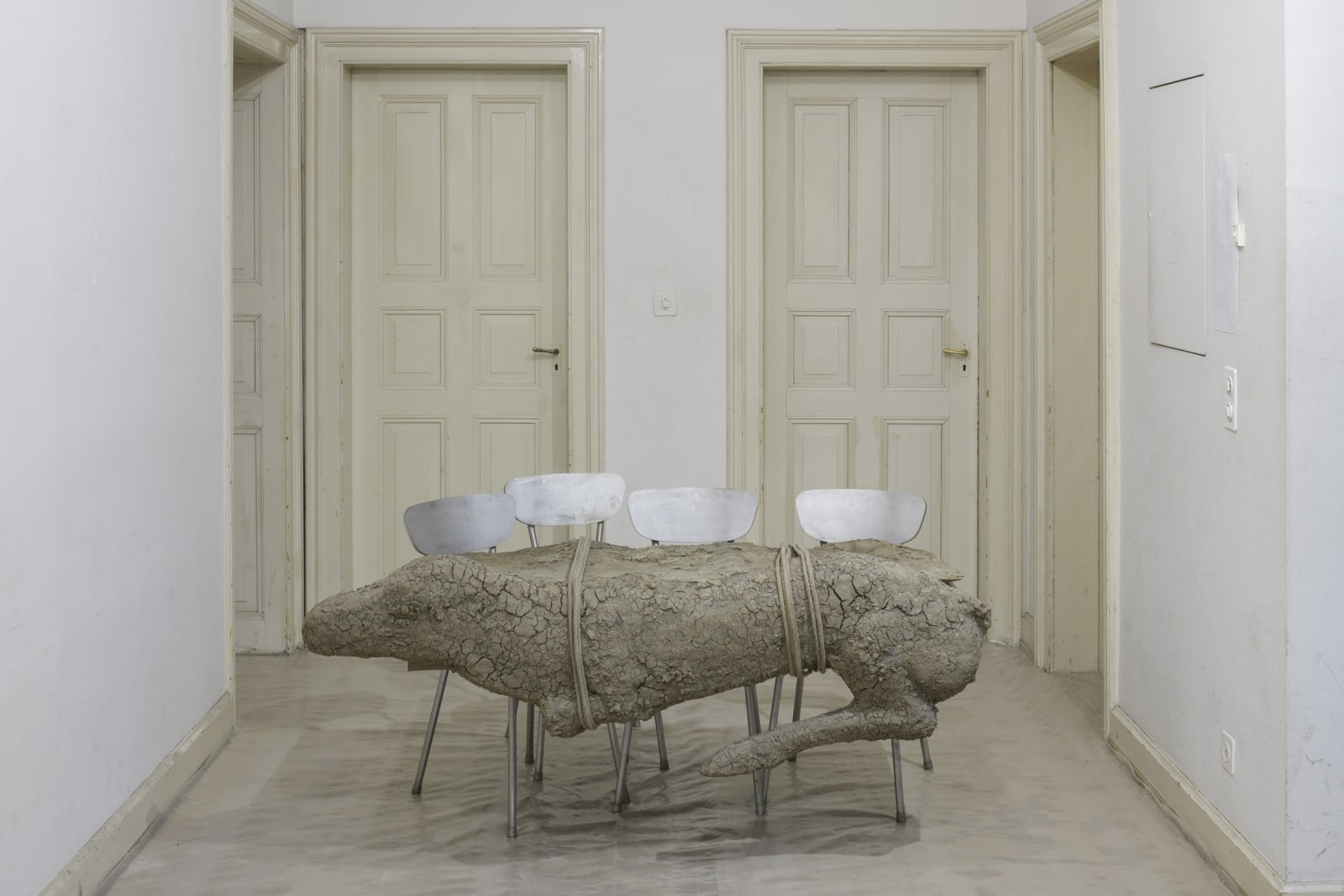 image of Manders sculpture, Manders installation at Parcours in Basel