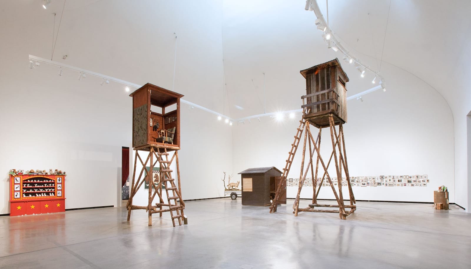 Image of Mark Dion exhibition, hunting shed
