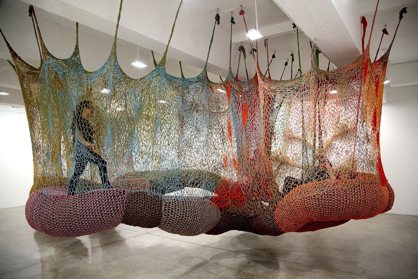 Ernesto Neto hanging crochet tunnel installation
