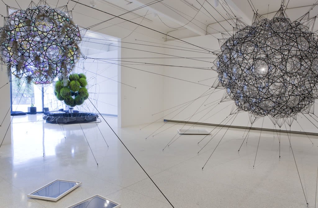 image of Saraceno biosphere and cloud ciites with wallpaper of cloud ciites