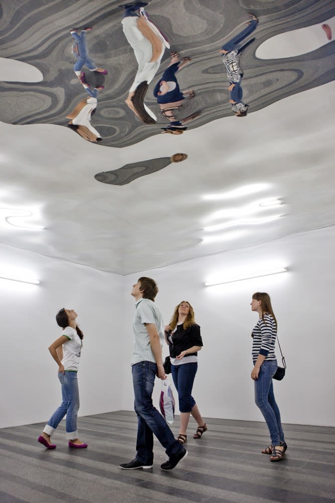 image of wavy mirrored ceiling