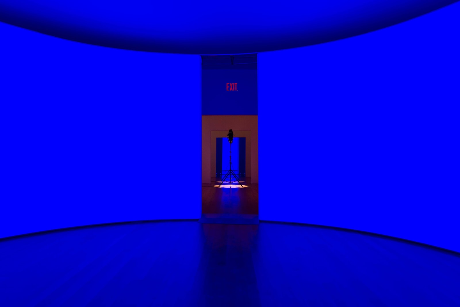 installation image of Eliasson room for all colors