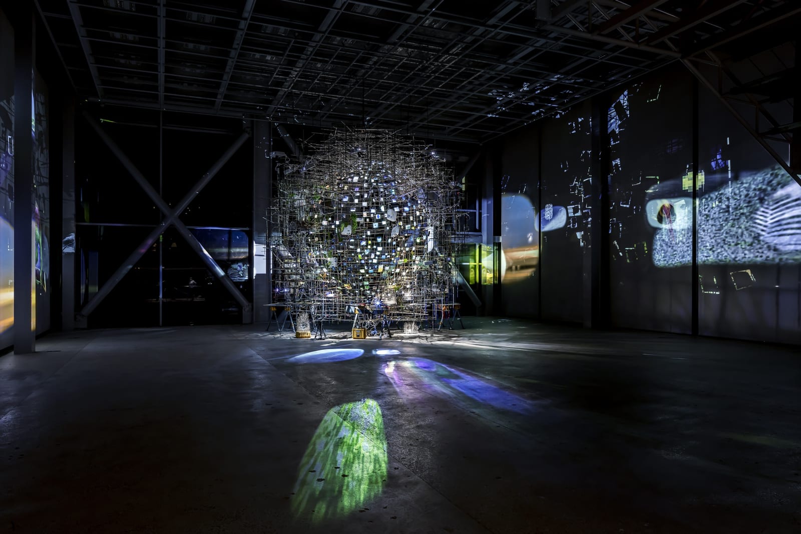 installation image of Sze projection sculpture at Cartier Fondation