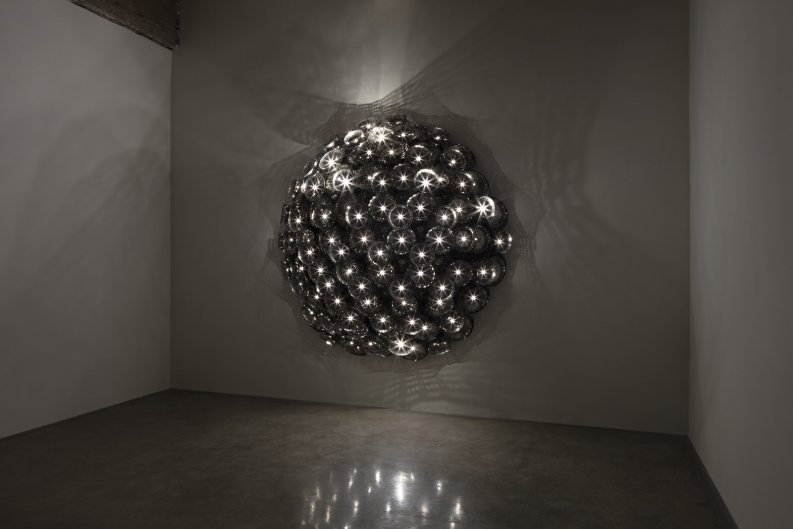 Jonsi installation image