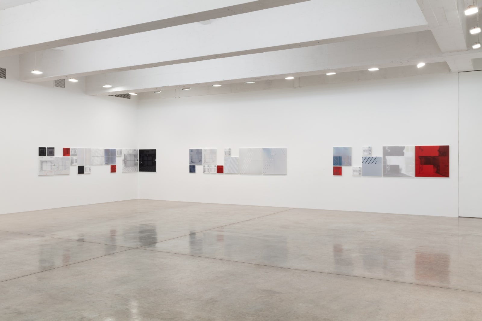Uta Barth installation image.