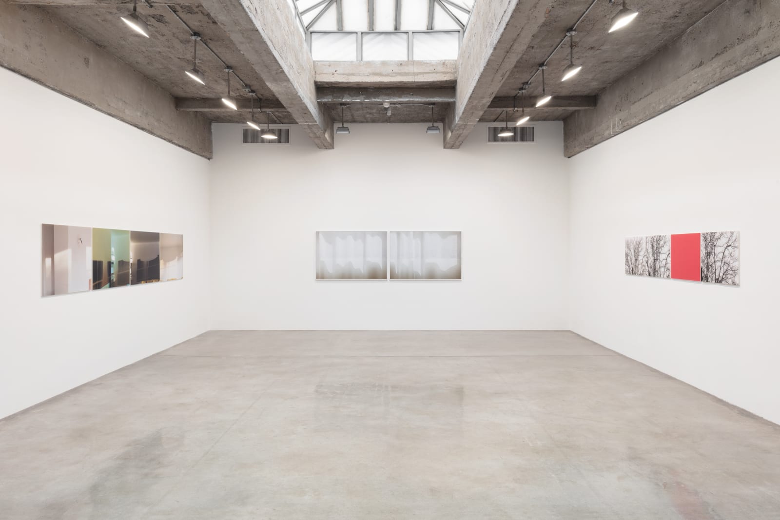Uta Barth installation image.
