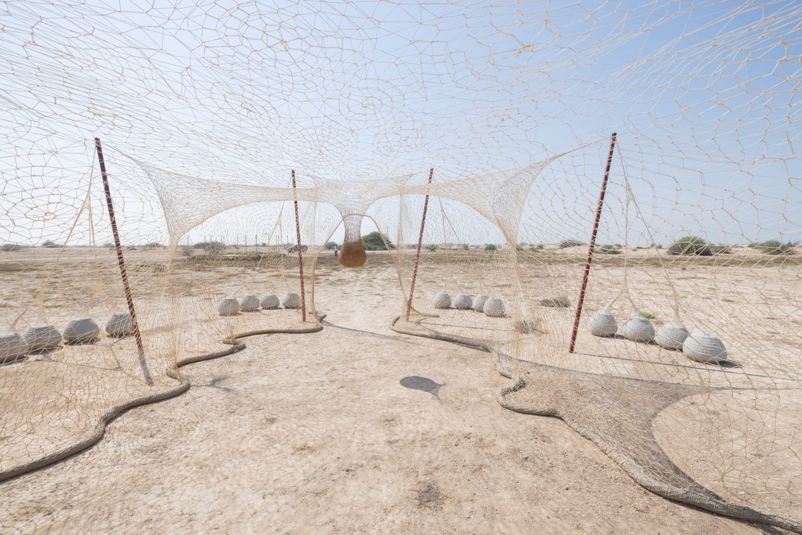 Image of Ernesto Neto, SlugTurtle, TemplEarth, 2022.