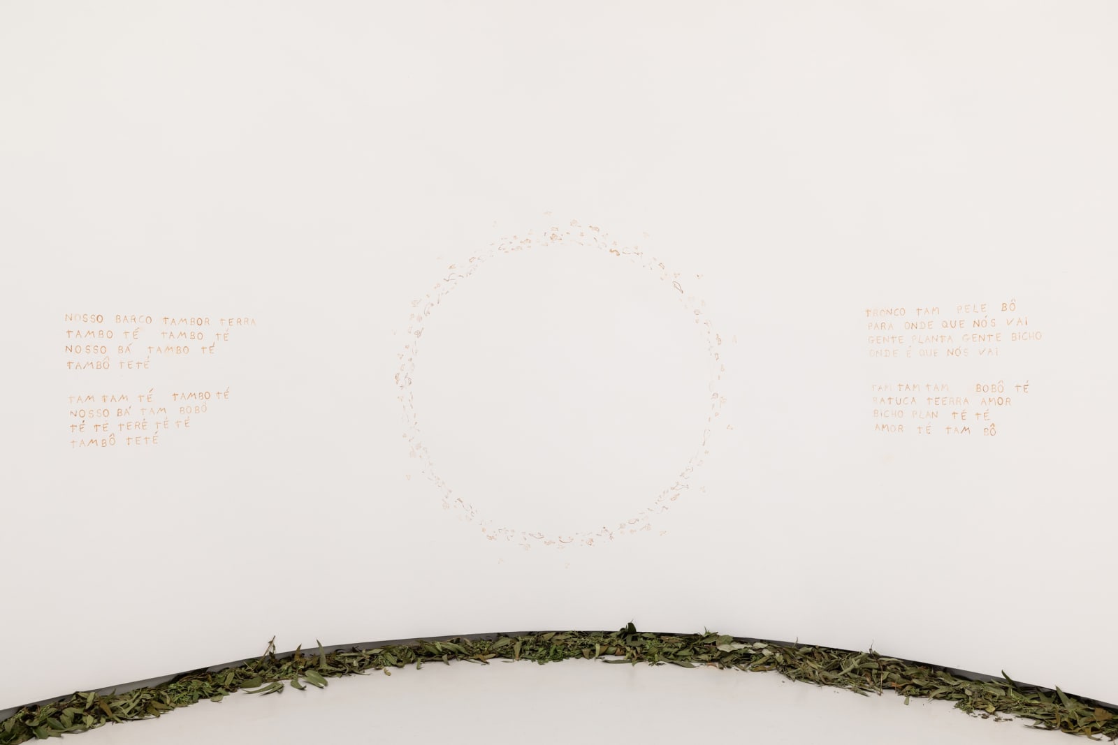 Installation view of ERNESTO NETO: Nosso Barco Tambor Terra [our boat drum earth].