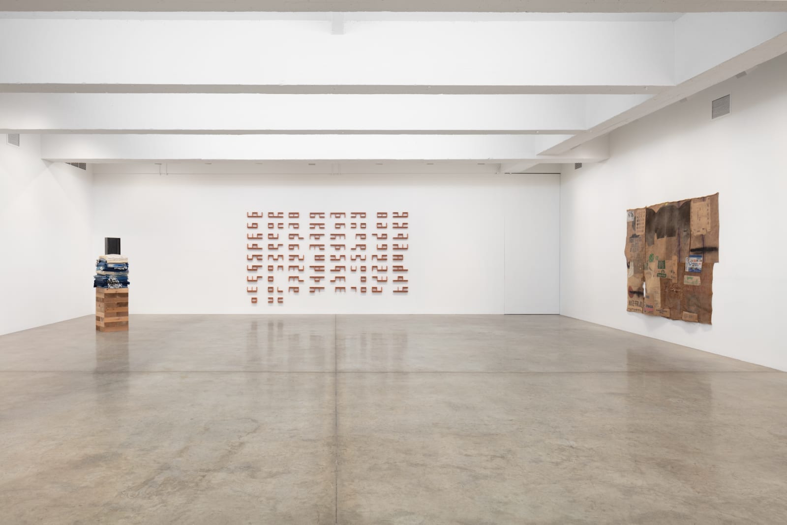 THE OBJECTS WE CHOOSE, CURATED BY PEDRO ALONZO installation images