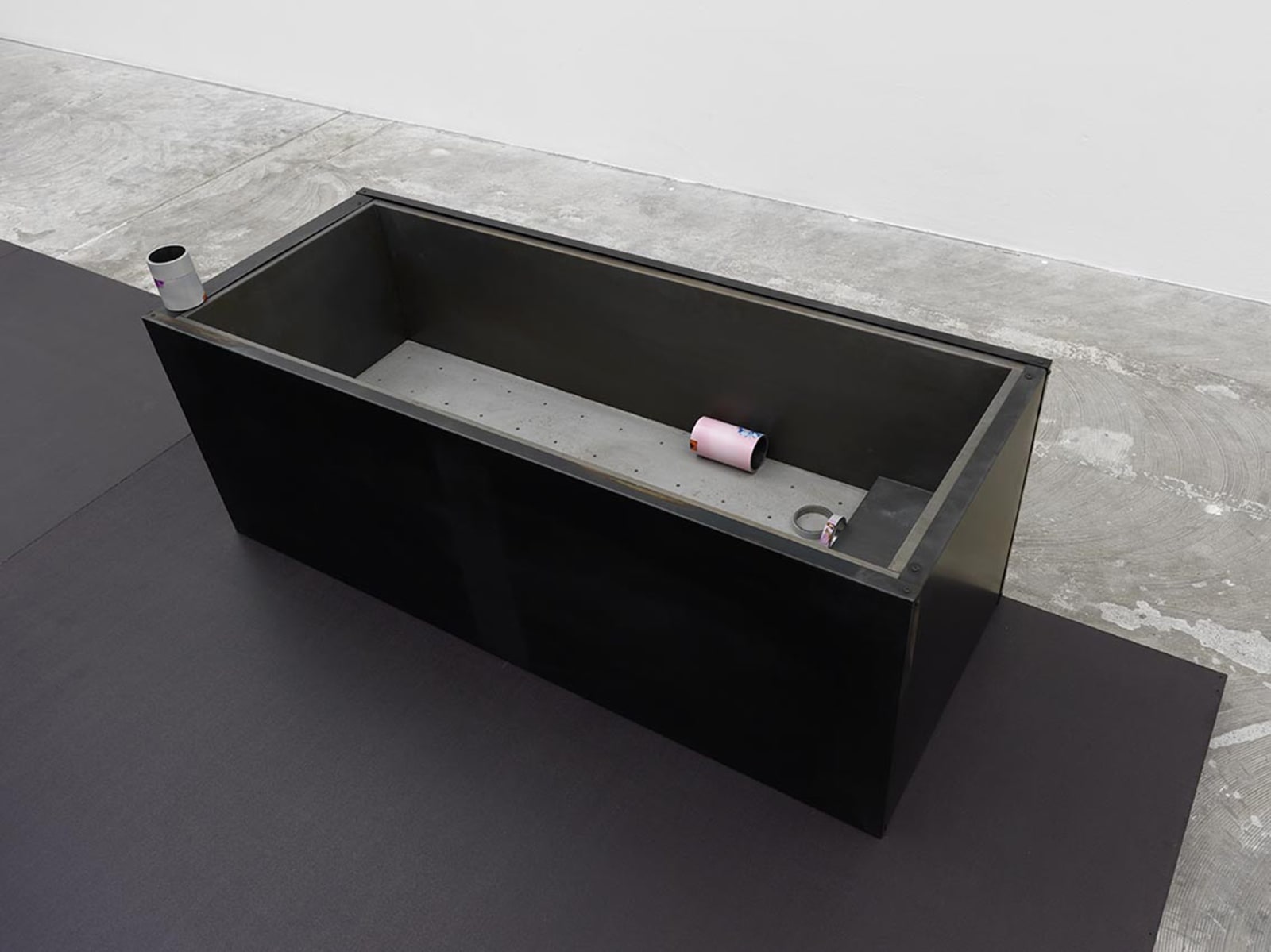 Installation view of Magali Reus: DINOSAURS.