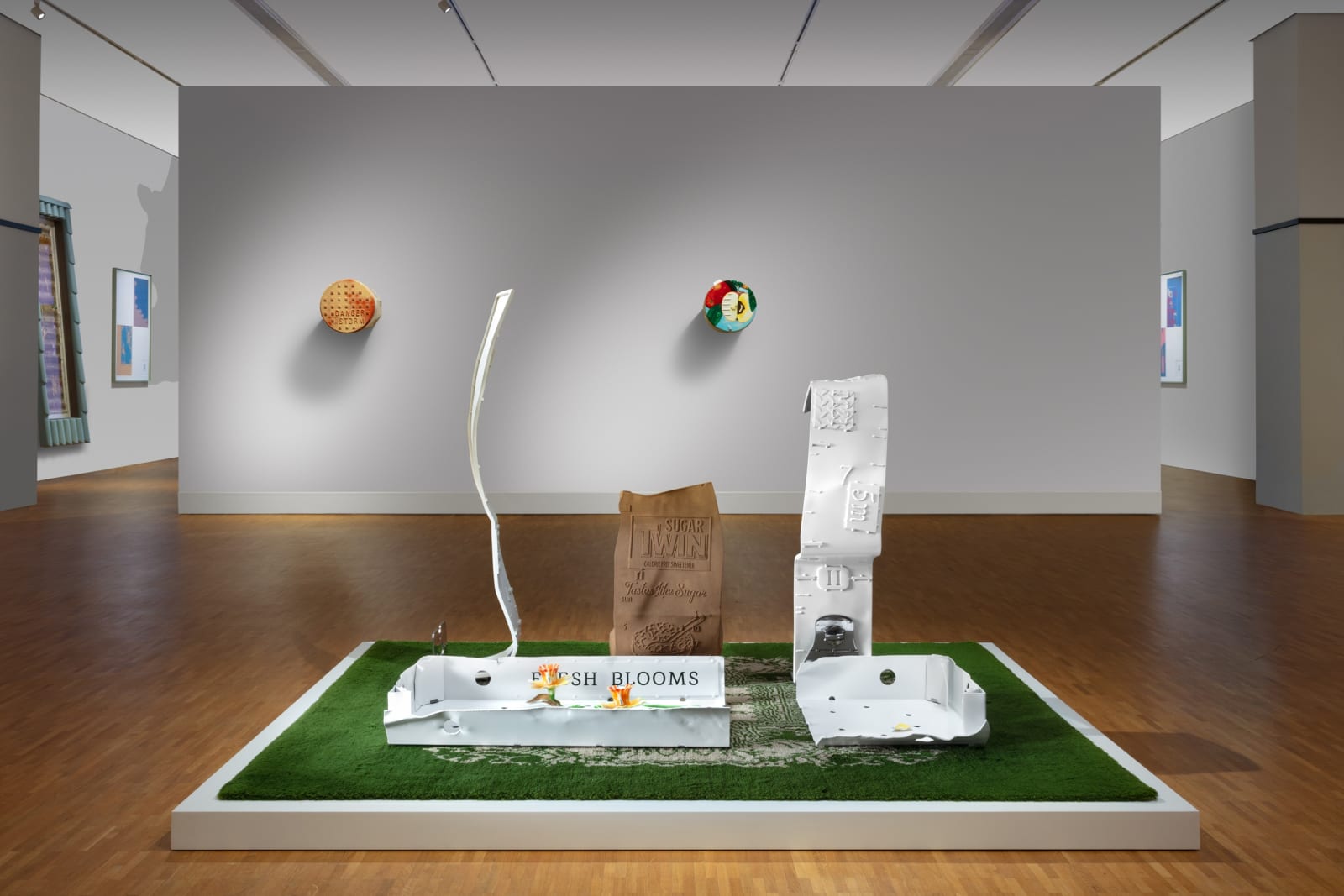 Installation image of Magali Reus: Parallel Bones.