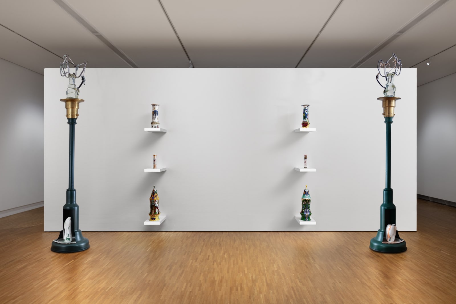 Installation image of Magali Reus: Parallel Bones.