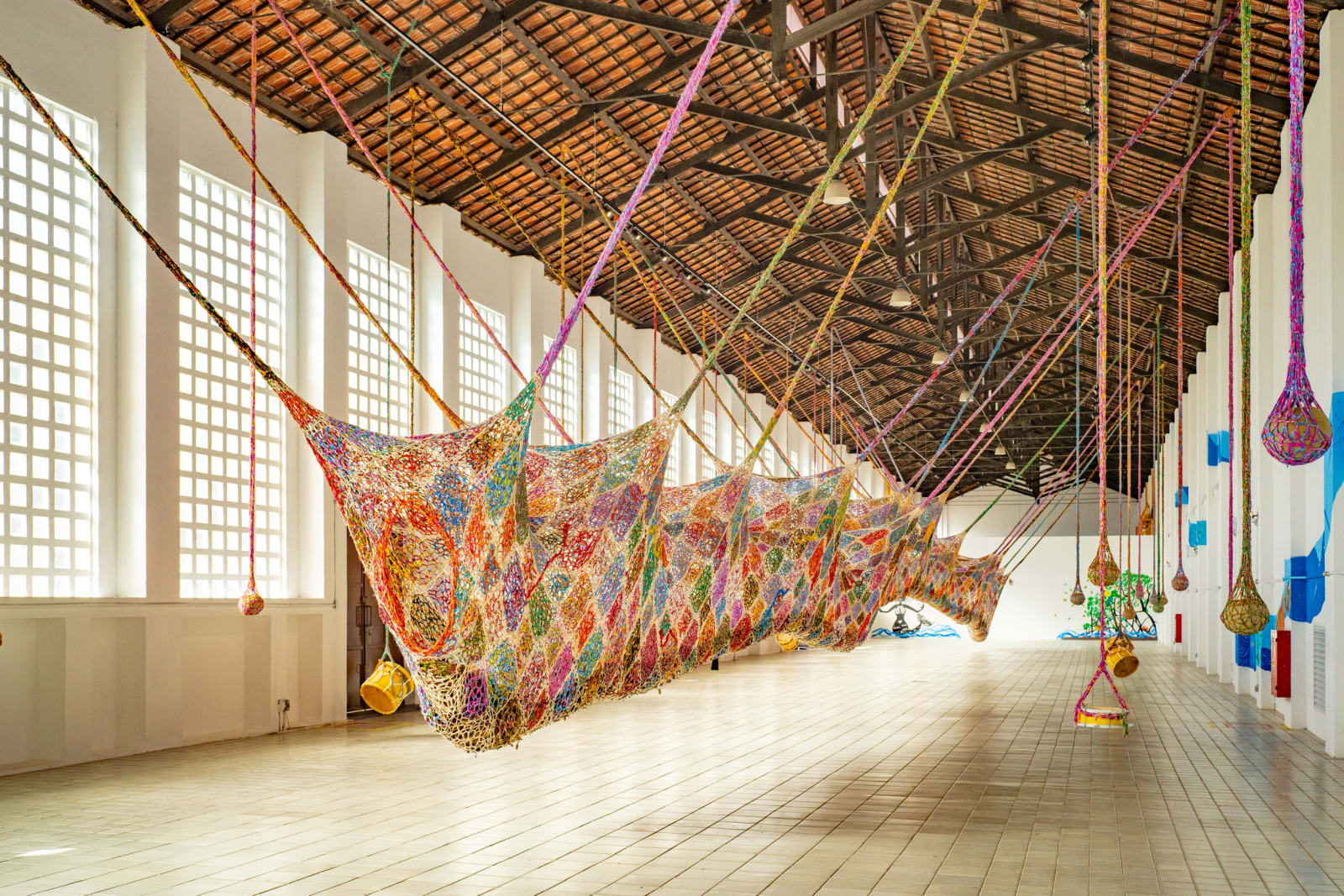 Image of Ernesto Neto: CapiDançaBaribéNois.