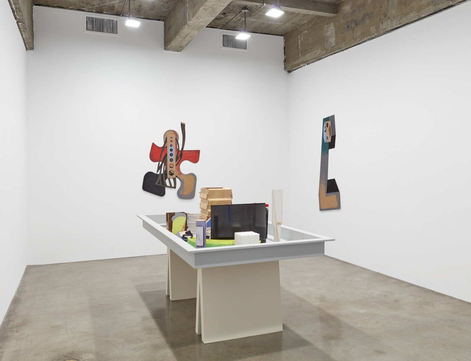 Thomas Scheibitz's installation images.
