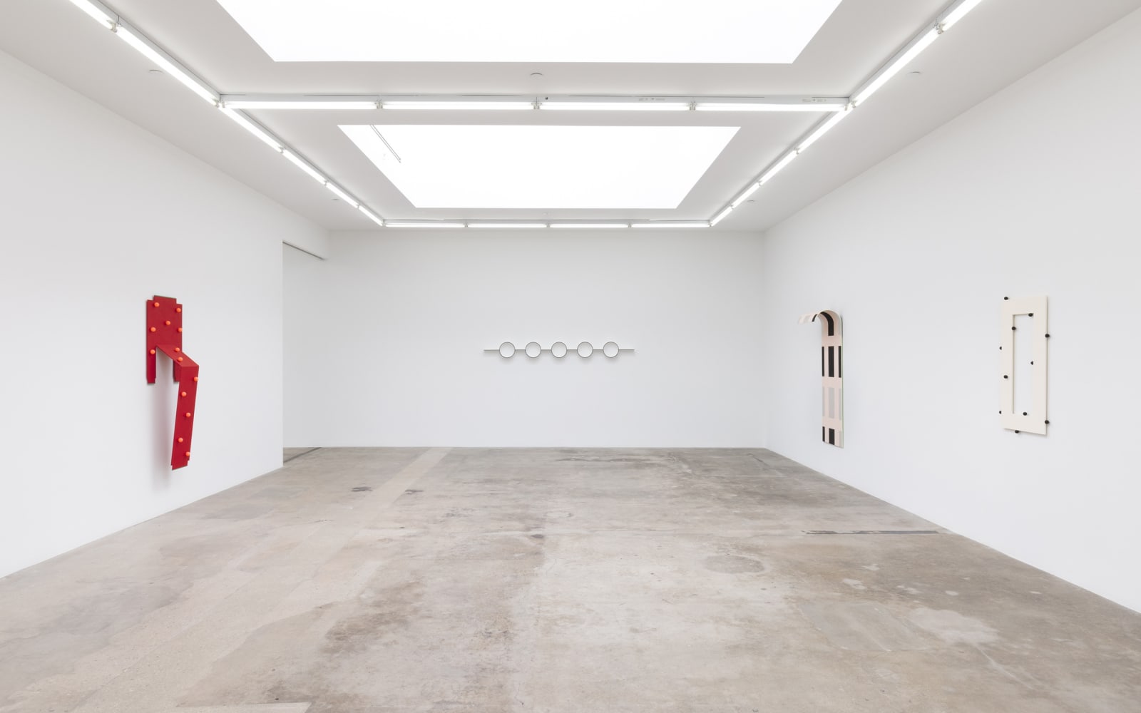 Lisa Williamson's install image.