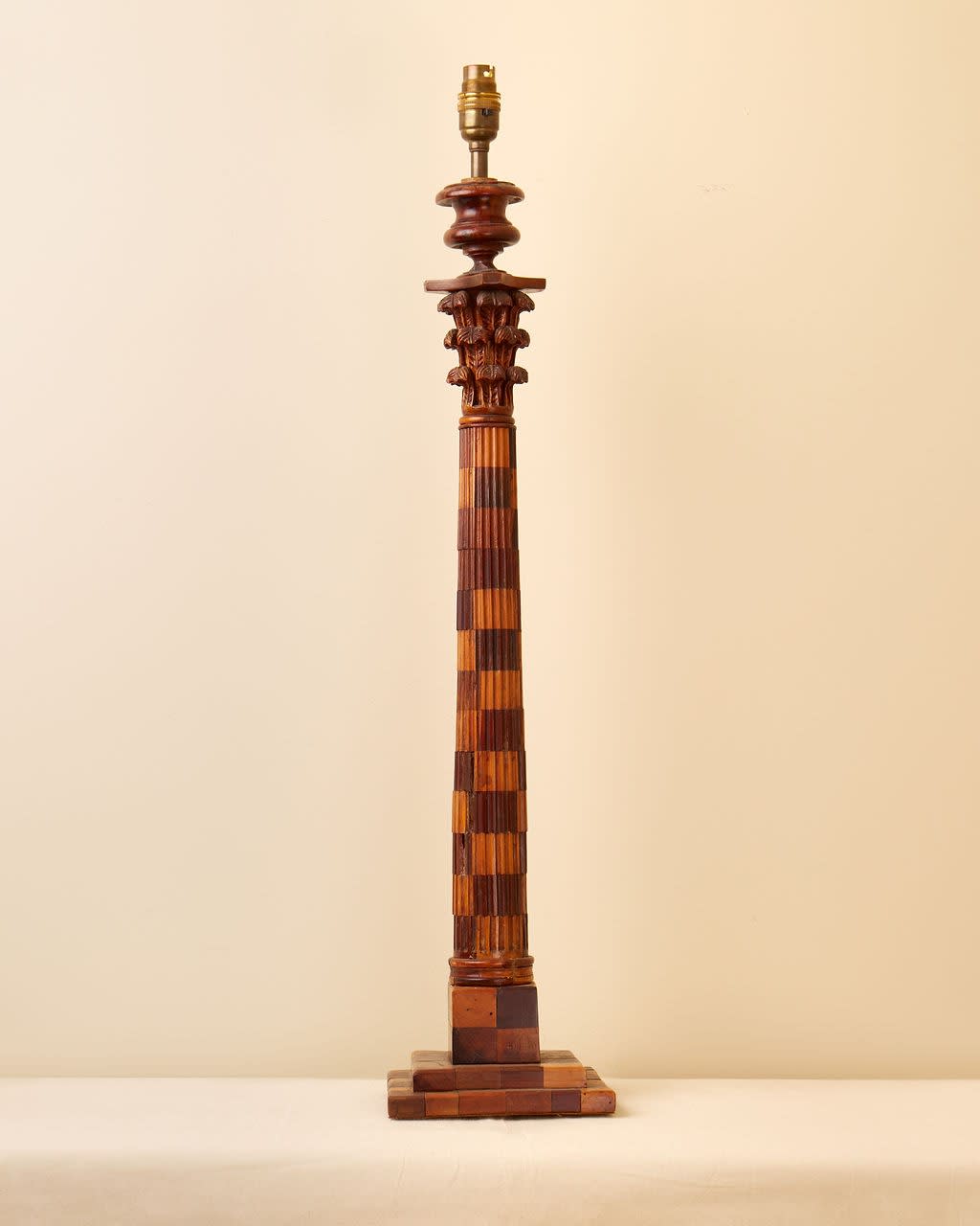 EARLY 20TH C. TABLE LAMP