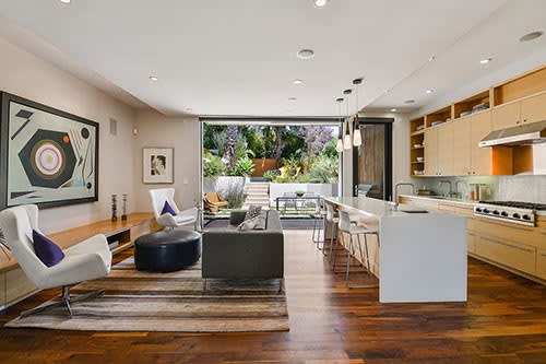 Tour of Rowland Weinstein's San Francisco home and private collection.