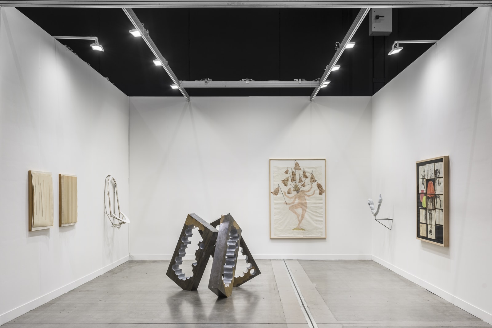 Installation view at miart 2022 Established contemporary, booth A01 ph. Sebastiano Luciano