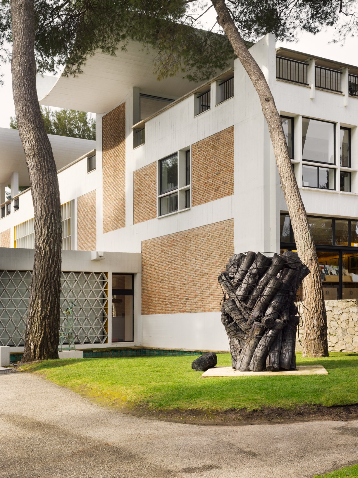 Plus de lumière Lee Bae