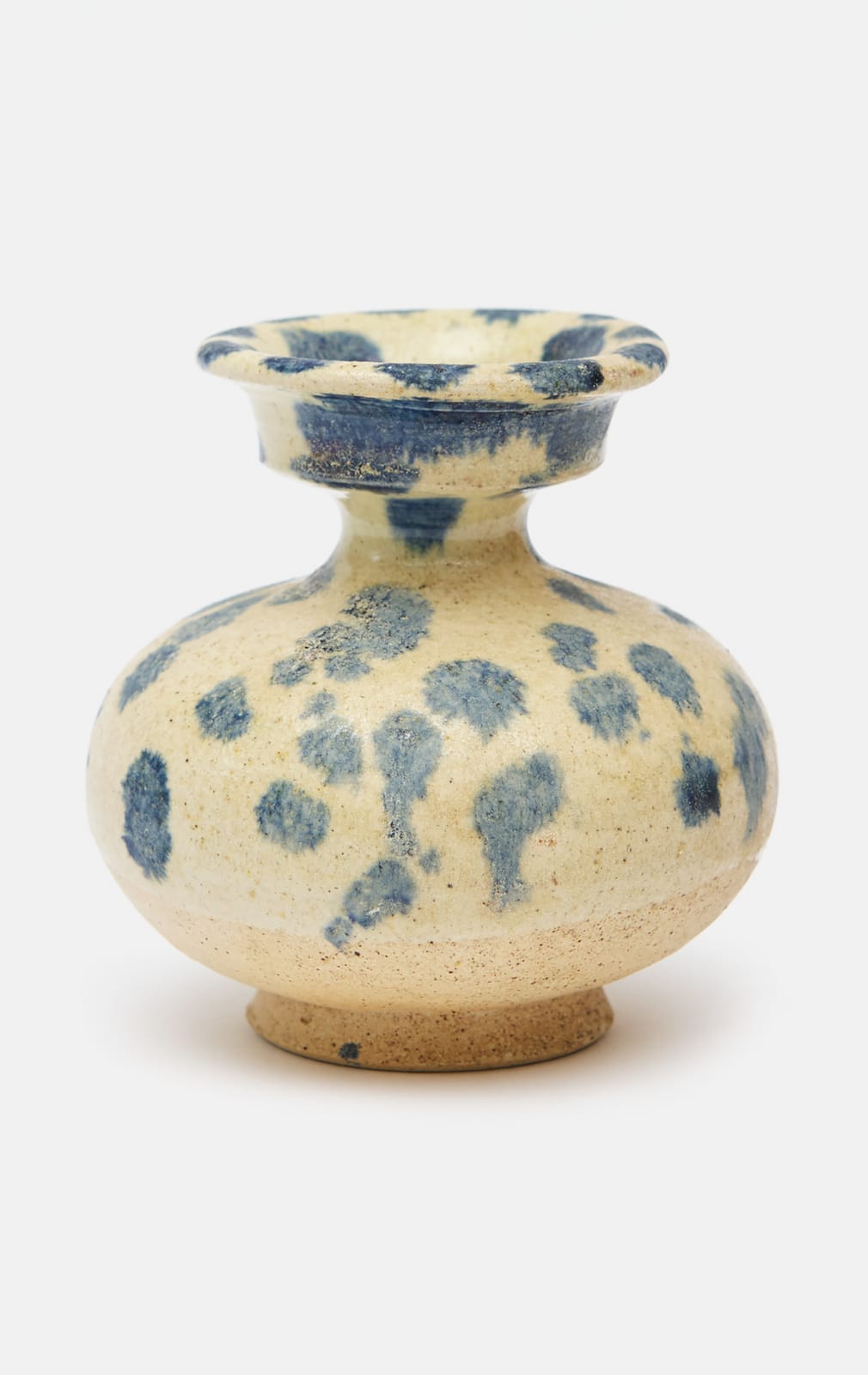 Anon, A small blue-splashed spittoon ‘zhadou’ , Tang dynasty, 8th century