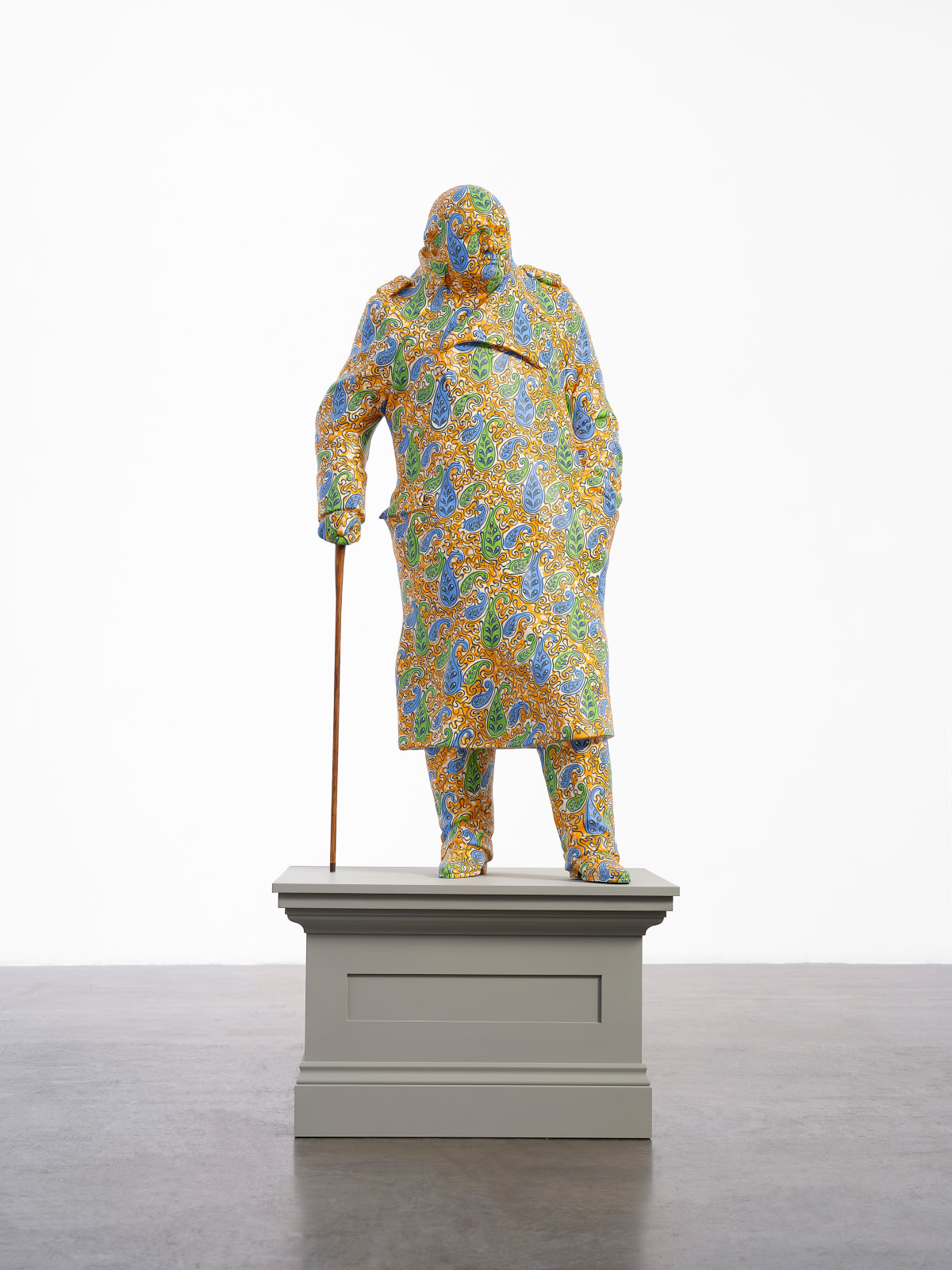 <div class="artist">Yinka Shonibare CBE RA</div><div class="title_and_year"><span class="title">Decolonised Structures (Churchill)</span><span class="year">, 2023</span></div>