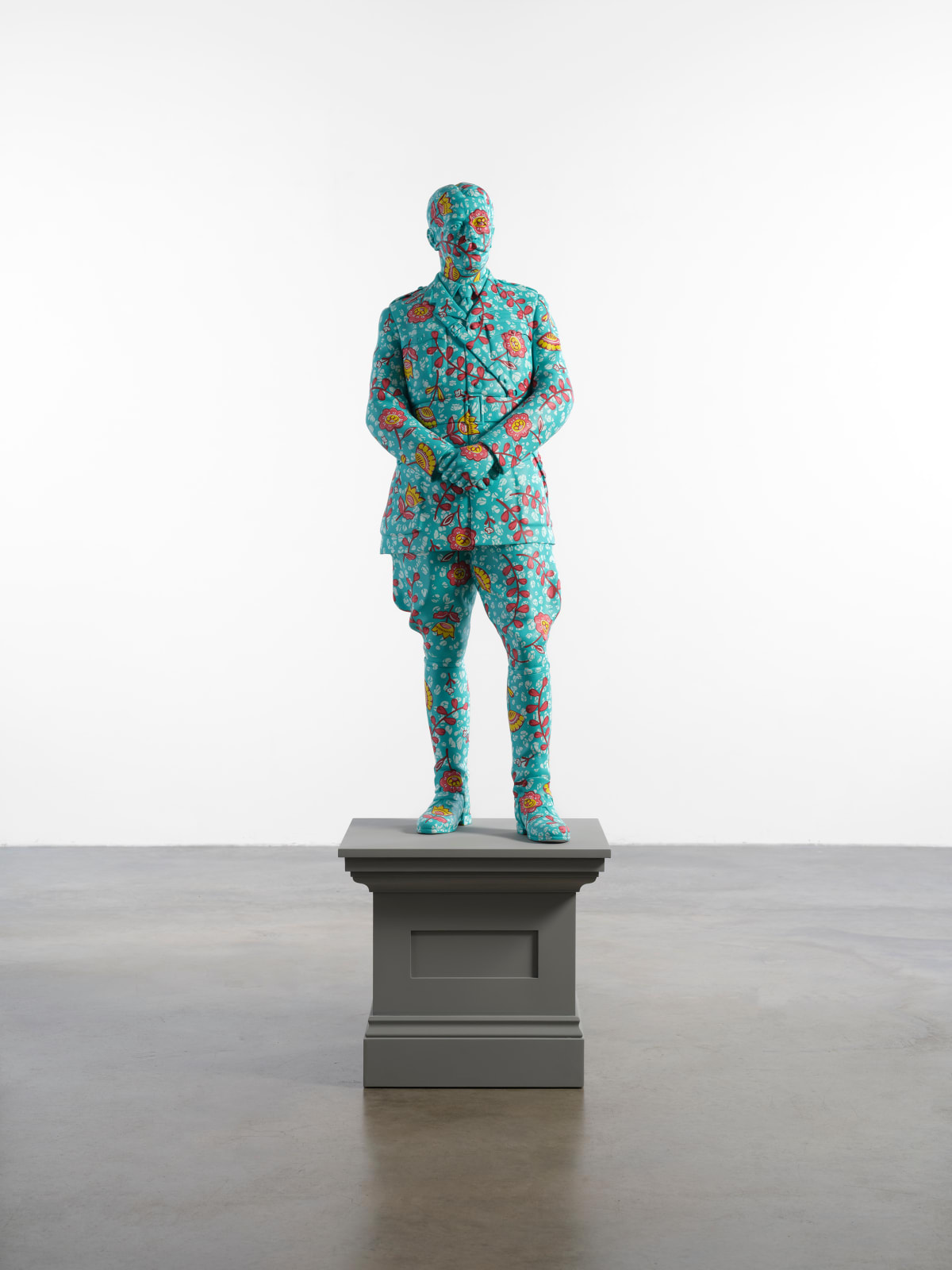<div class="artist">Yinka Shonibare CBE RA</div><div class="title_and_year"><span class="title">Decolonised Structures (Kitchener)</span><span class="year">, 2022</span></div>