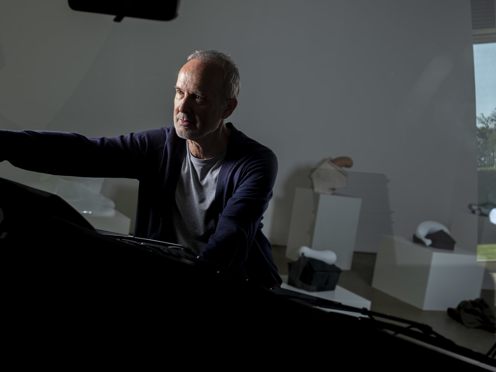 Photo © Jonty Wilde courtesy of Erwin Wurm.