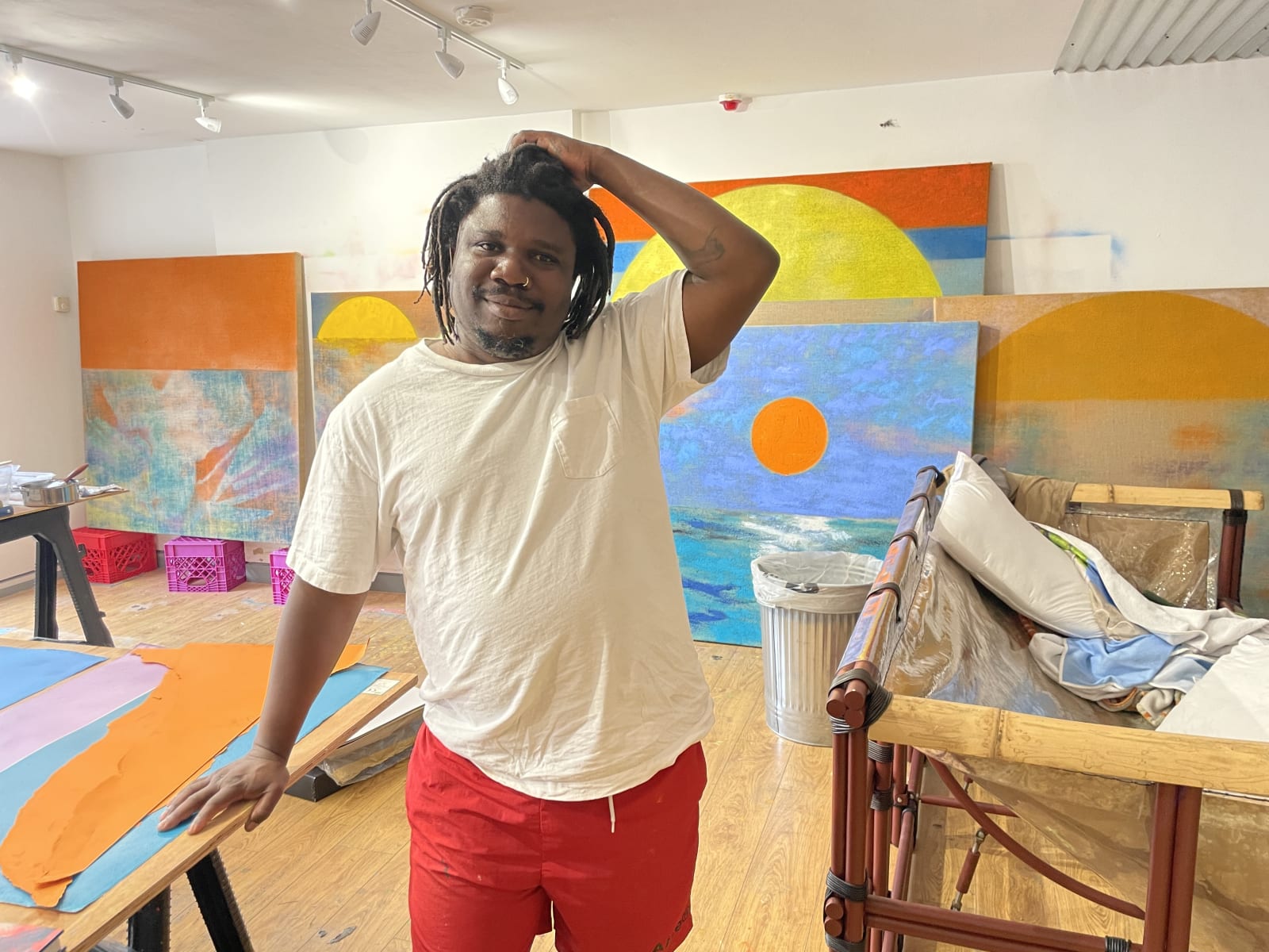 Alvaro Barrington: Arts in Motion See behind the scenes of artist Alvaro Barrington's studio