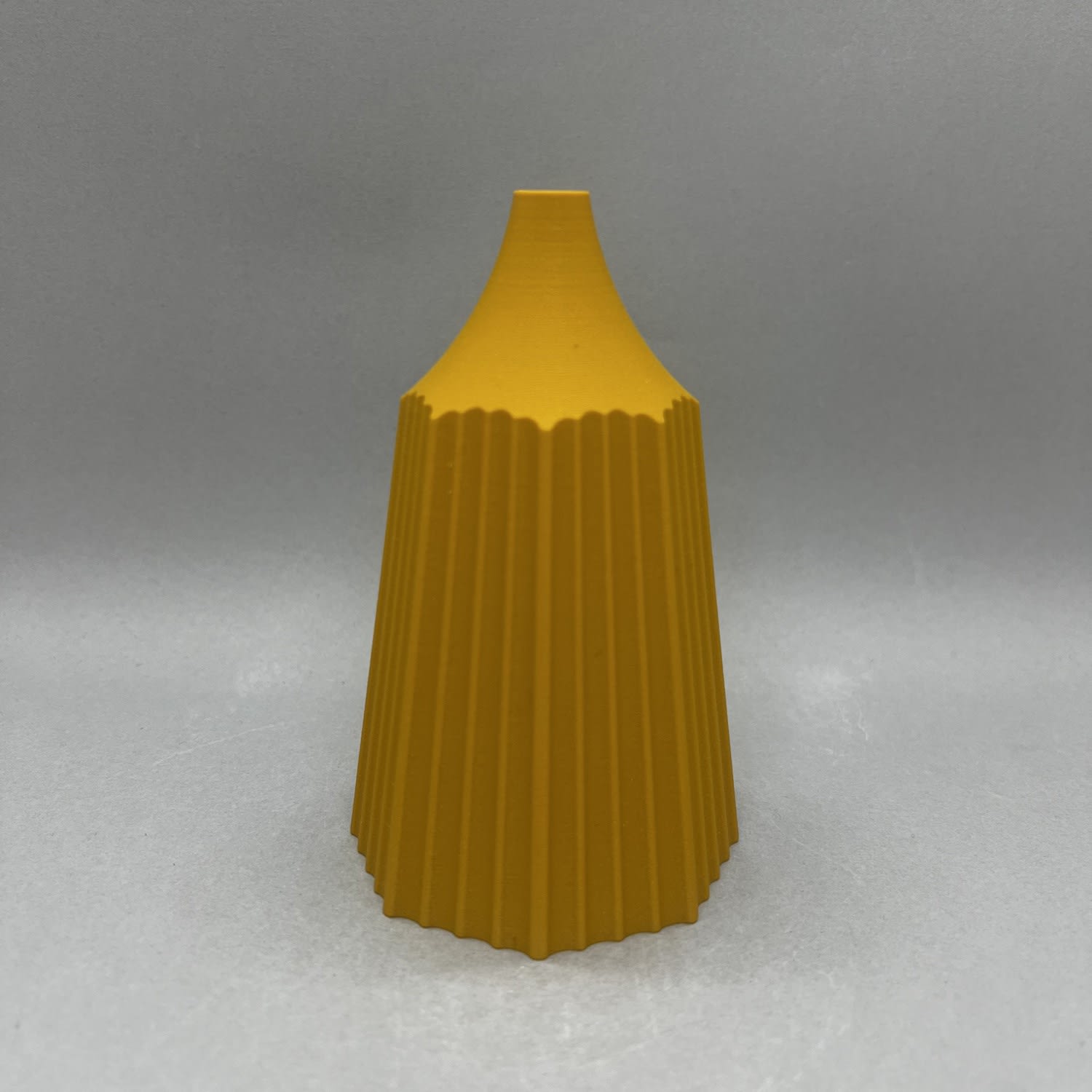 Keeley Traae, Large Vase - Honeycomb