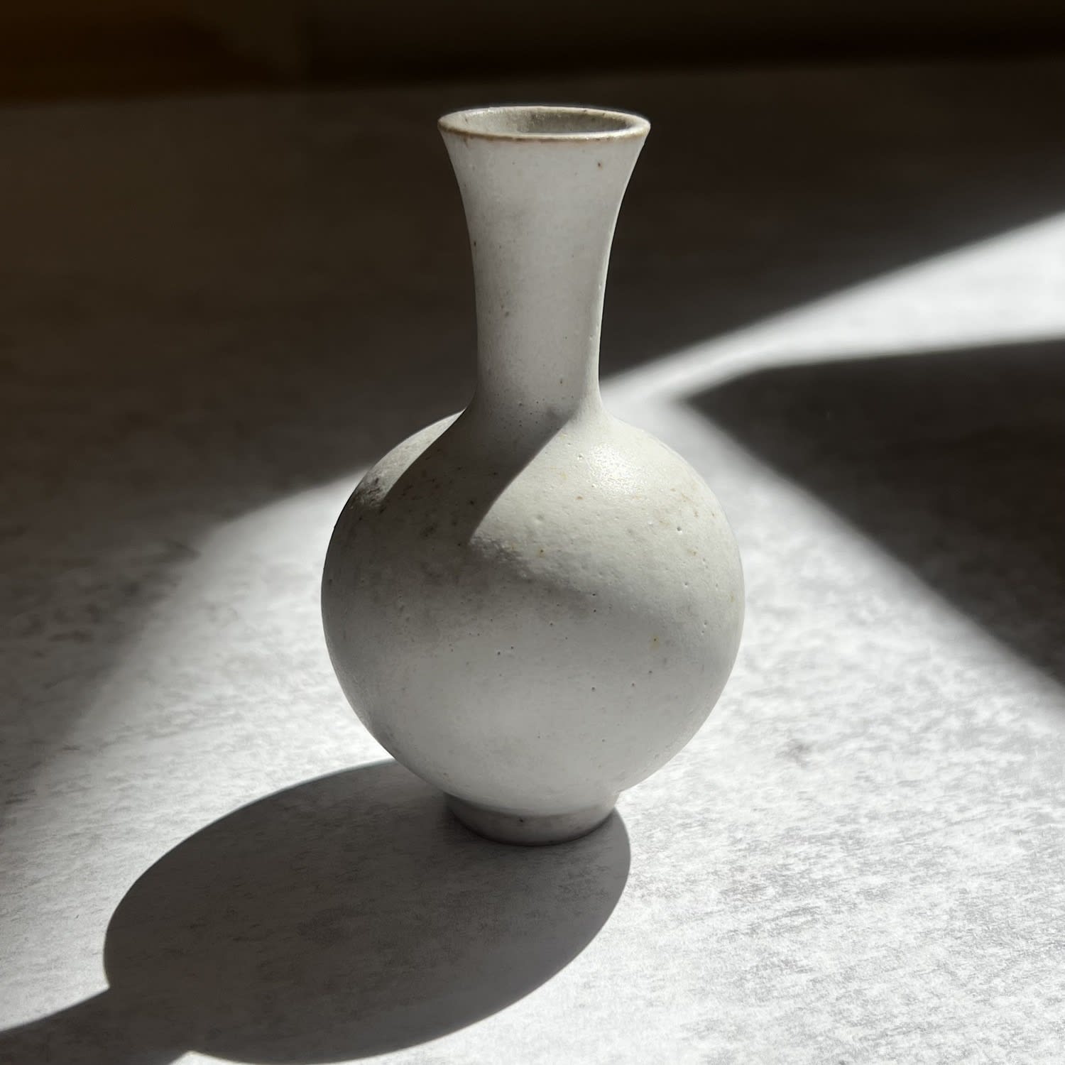Yuta Segawa, Miniature Vase - Large Satin White