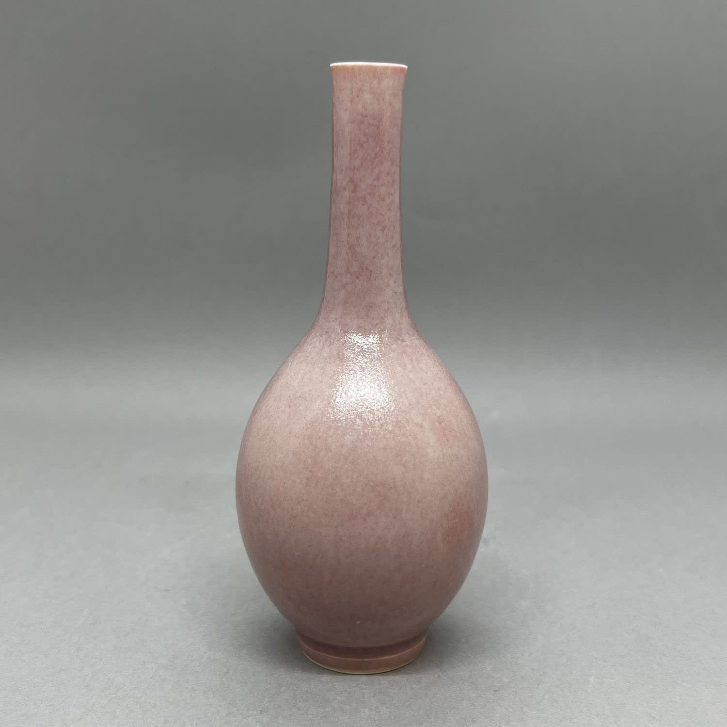 Yuta Segawa, Miniature Vase - Extra Large Speckled Blush
