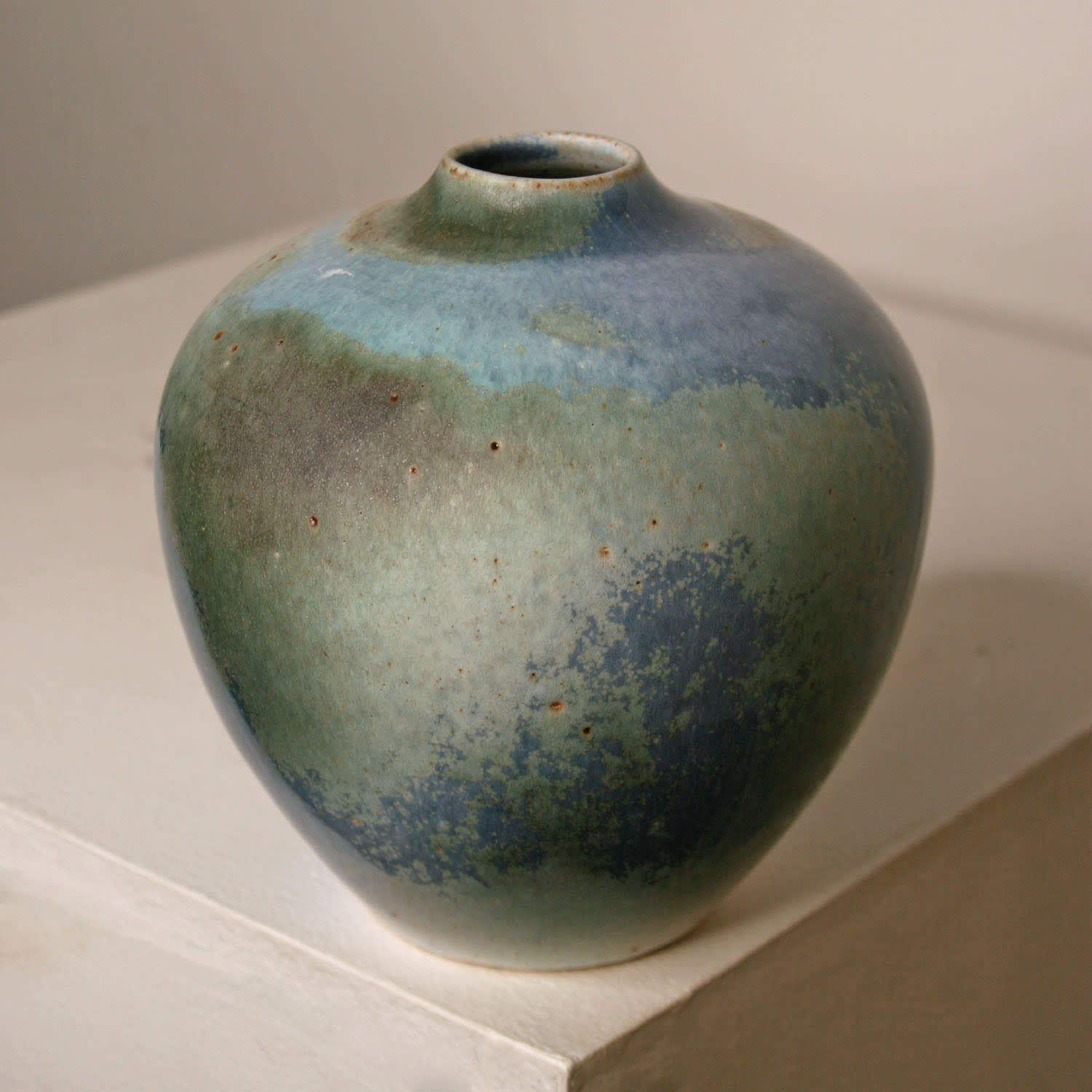 Atilla Olah, Round Vase #5