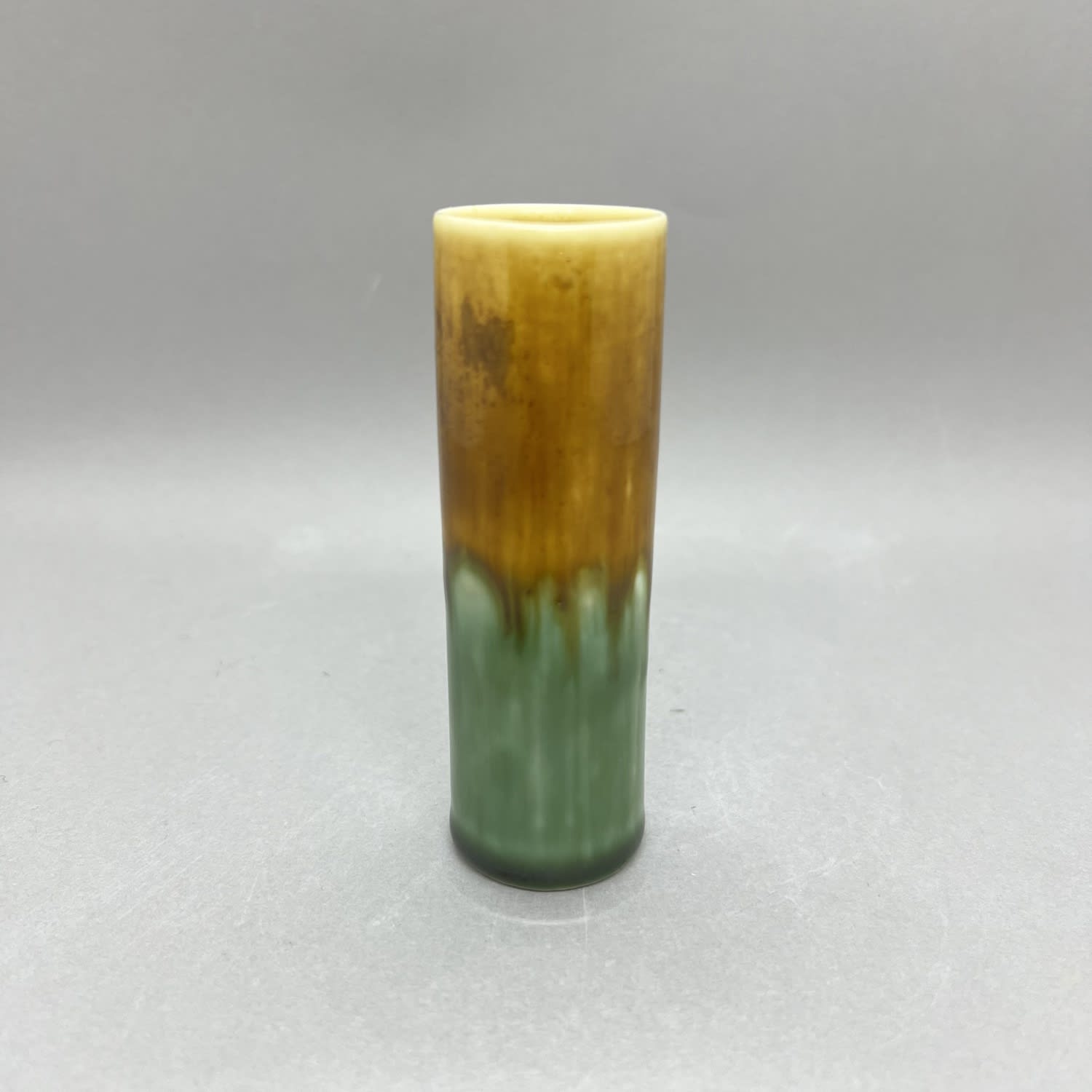 Yuta Segawa, Cylinder Vase - Small Biscuit & Forest Green