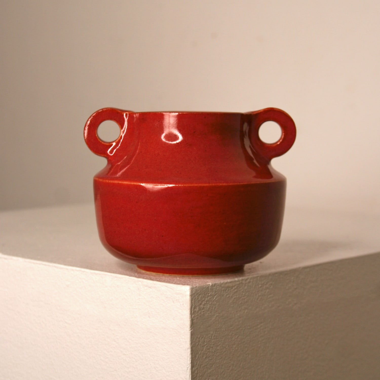 Lucy Physick, Small Loop Vase - Coral