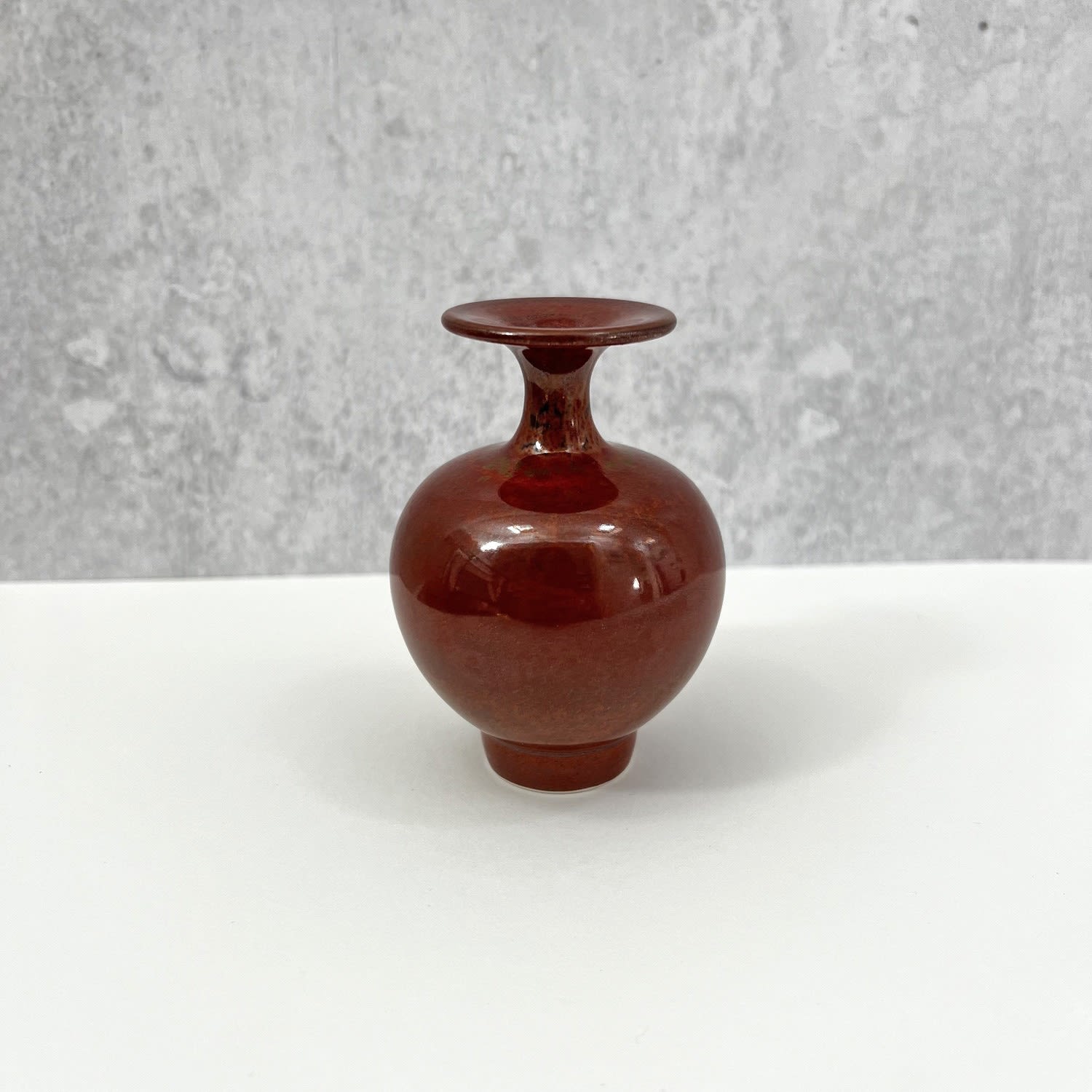 Yuta Segawa, Miniature Vase - Extra Large Terracotta