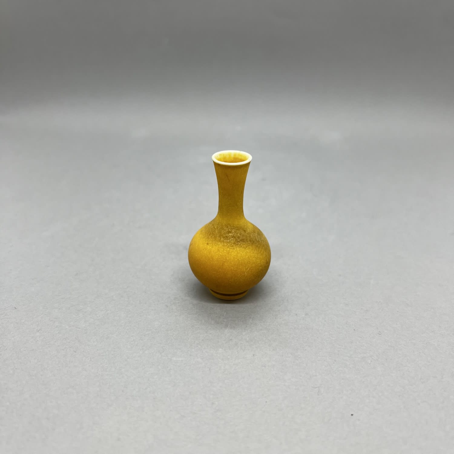 Yuta Segawa, Miniature Vase - Medium Sunflower