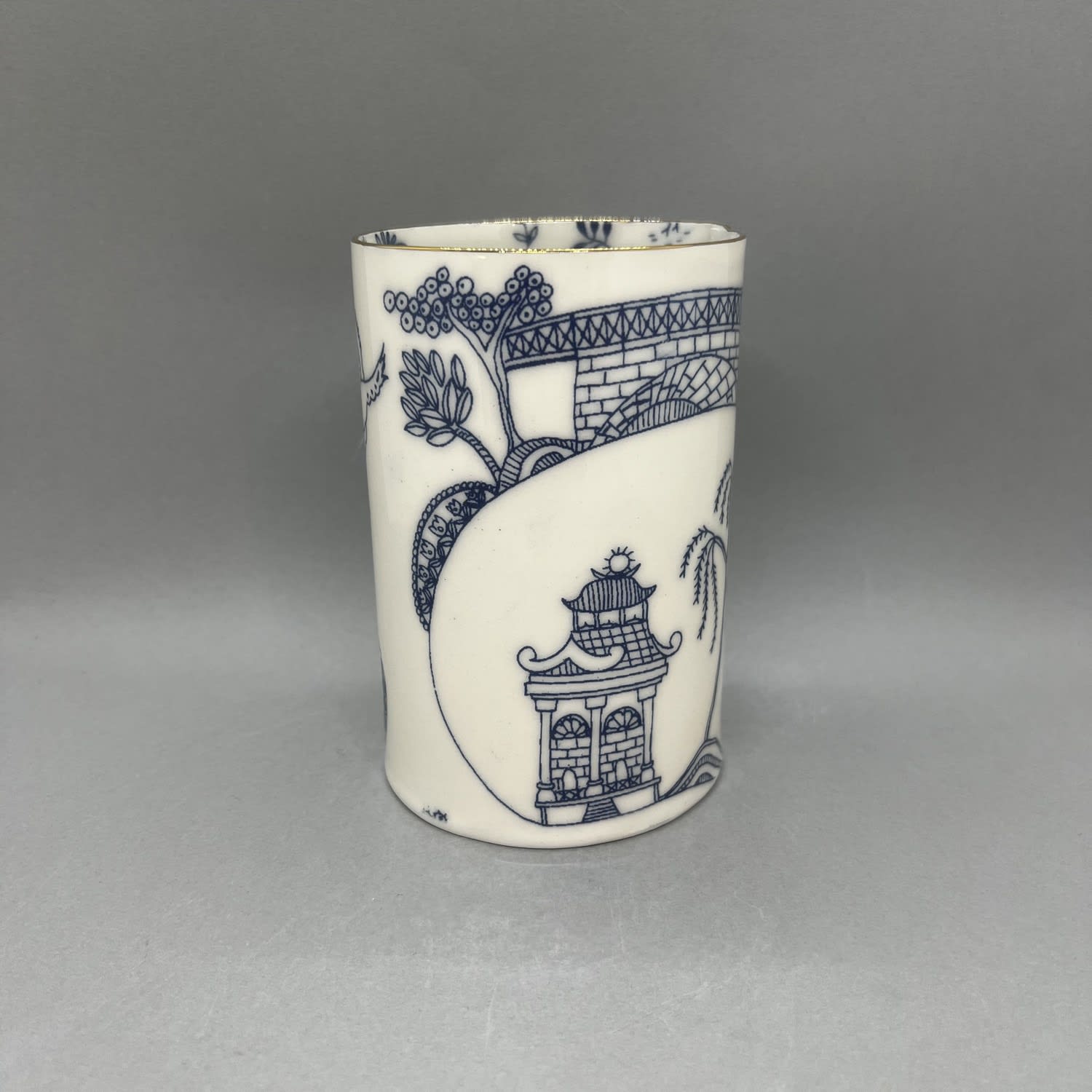 Janine Roper , Sydney Gardens - Cylinder Vase