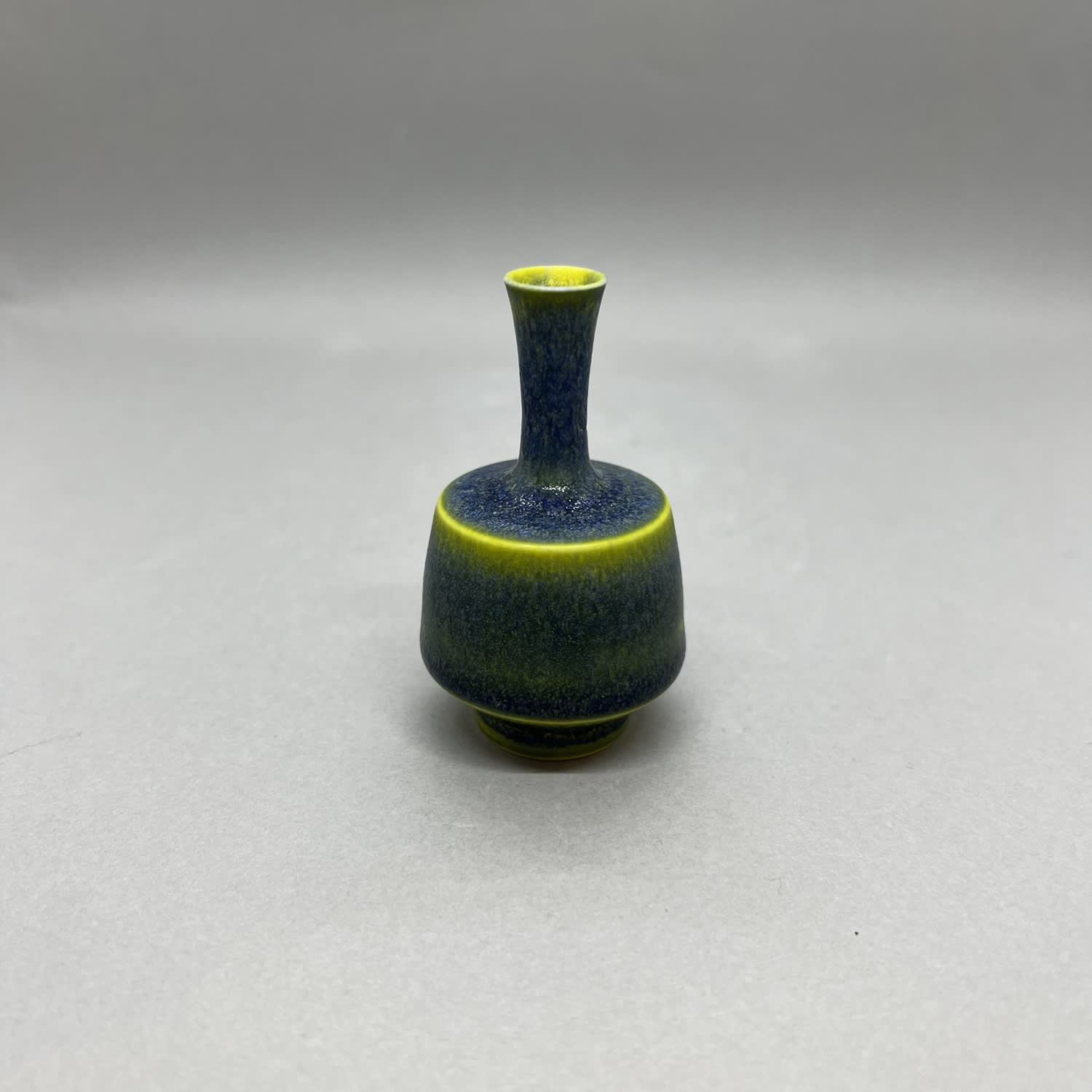 Yuta Segawa, Miniature Vase - Large Lemon & Dipped Navy