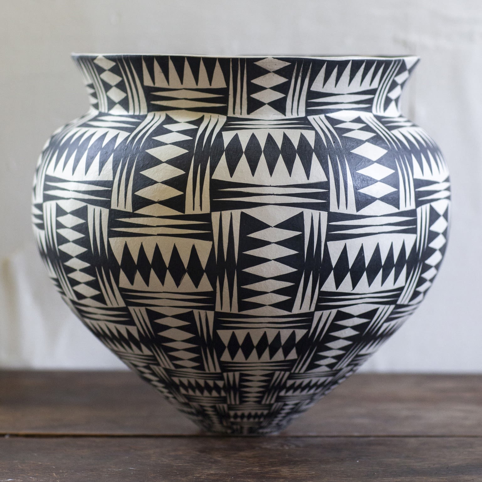 Ant & Di Edmonds - Tydd Pottery, Medium Striped Diamonds Vessel, 2024